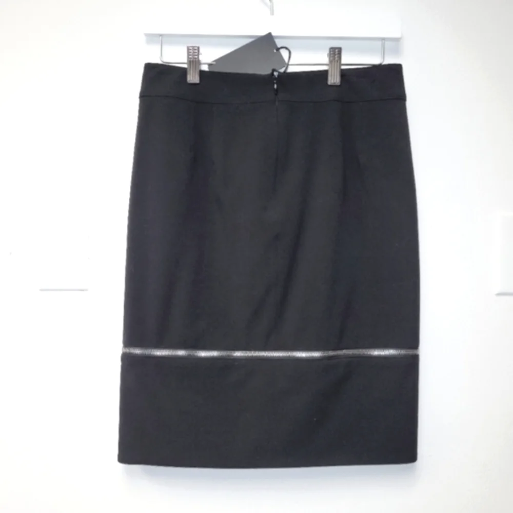 Alexander McQueen Black Pencil Zip around Skirt Size 38 EU 8 US